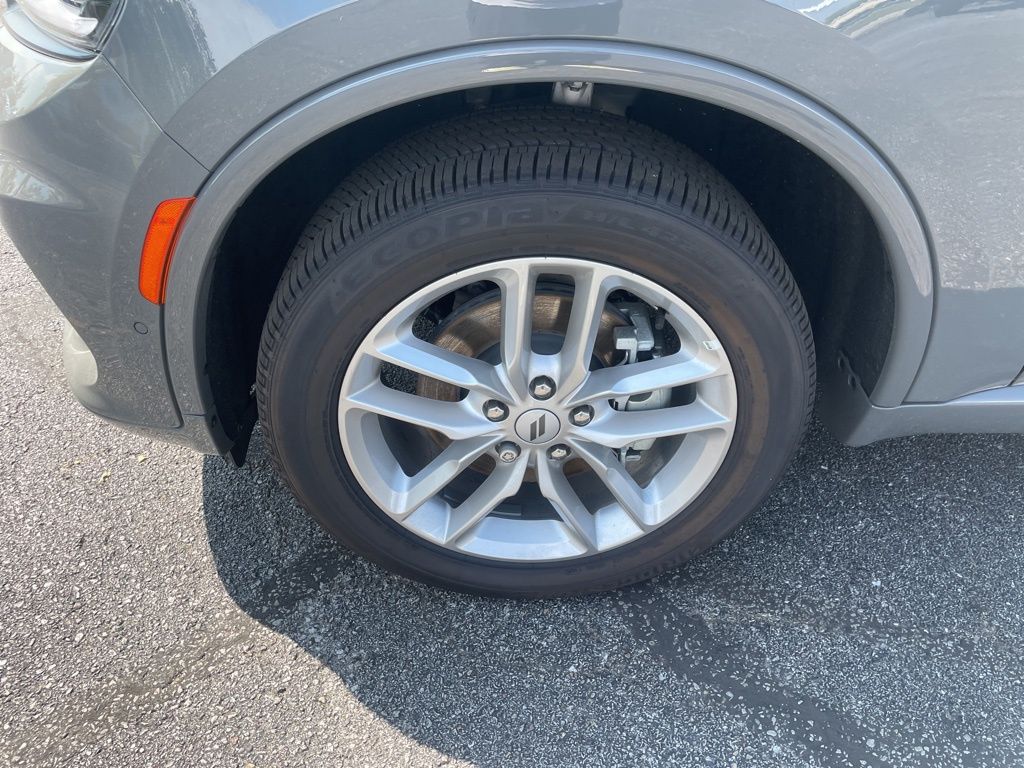 2025 Dodge Durango R/T Plus photo 8