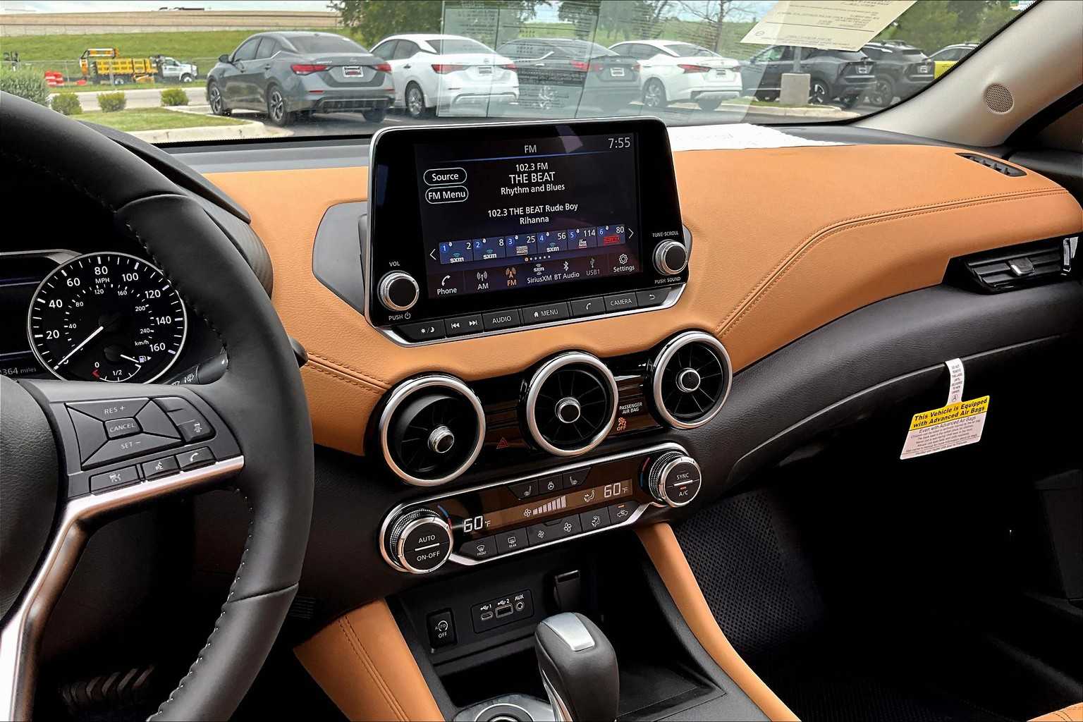 2025 Nissan Sentra SV photo 6