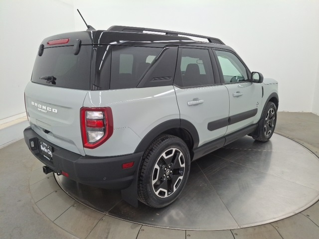 2021 Ford Bronco Sport Outer Banks photo 6
