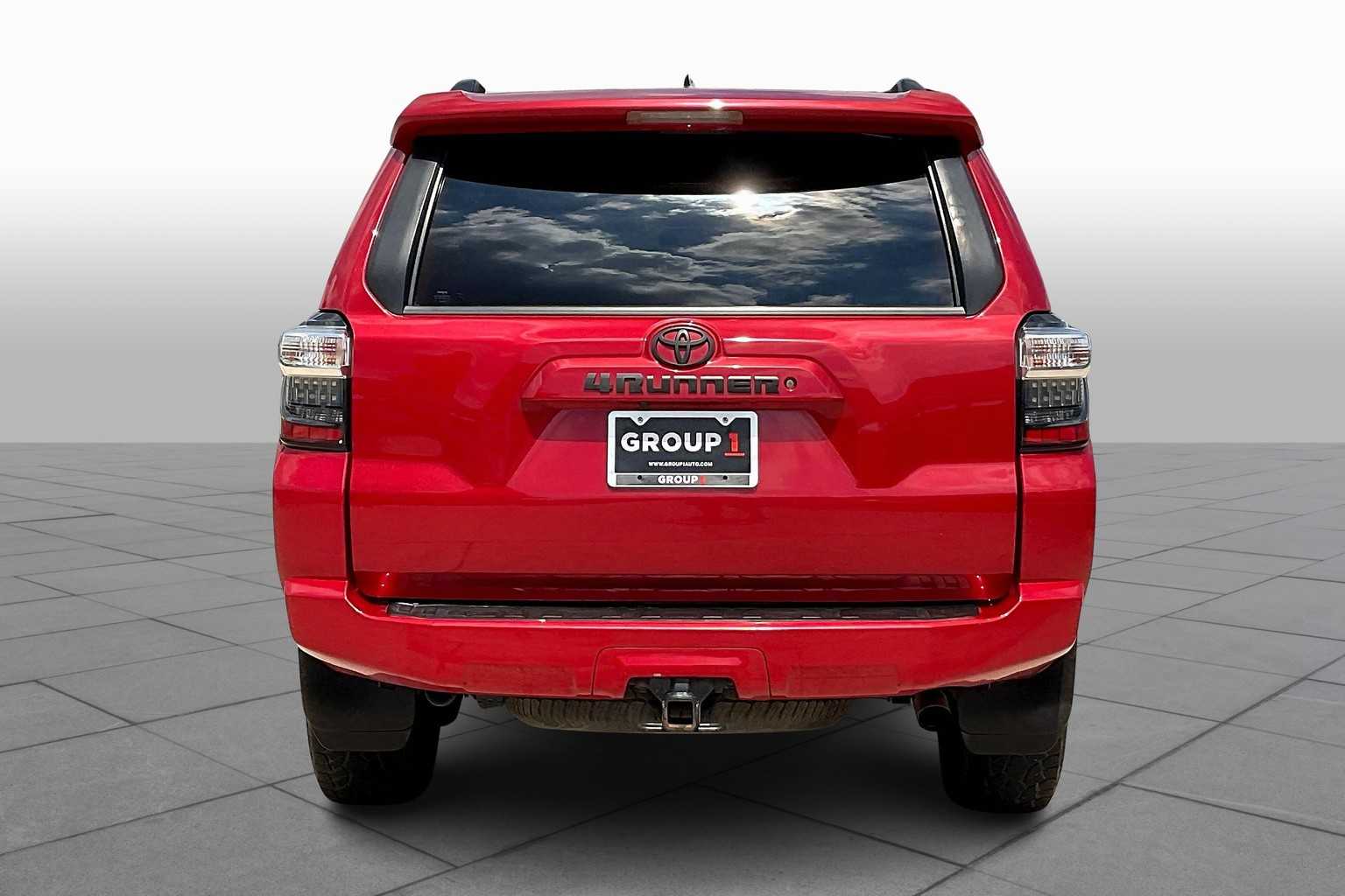 2019 Toyota 4Runner SR5 Premium photo 4