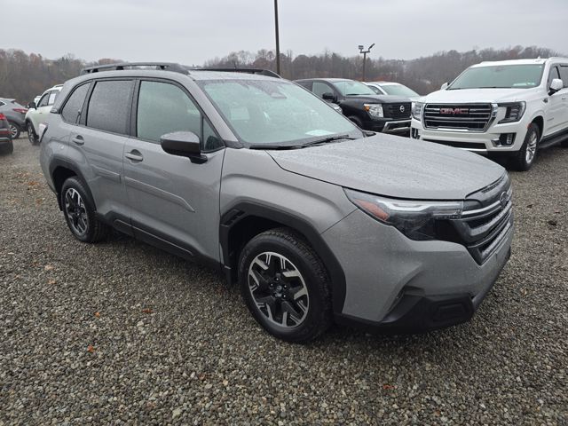 2025 Subaru Forester Premium photo 4