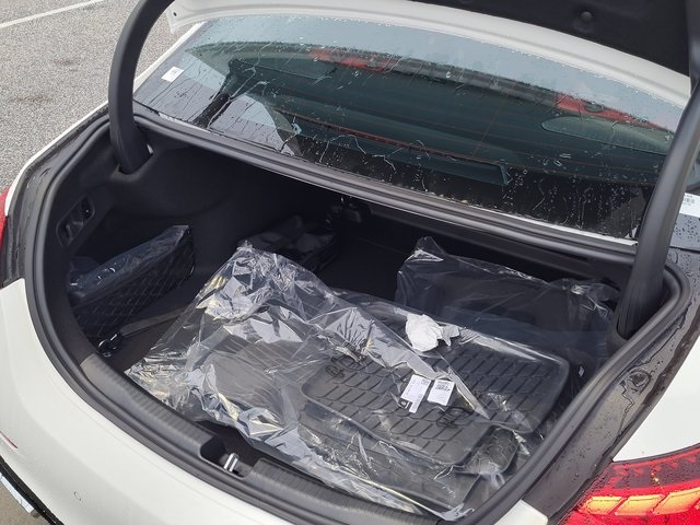 2025 Mercedes Benz C 300 photo 4