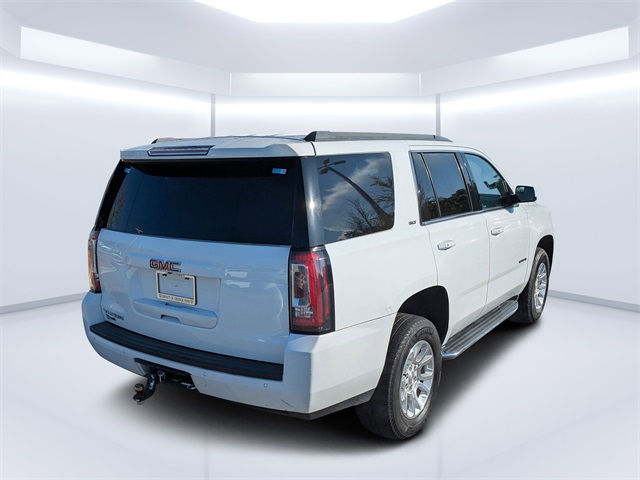 2019 Gmc Yukon SLT photo 3