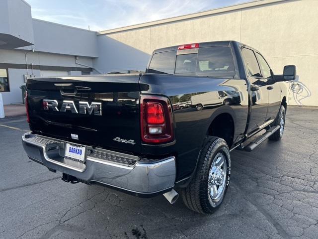 2025 Ram 2500 Tradesman photo 3
