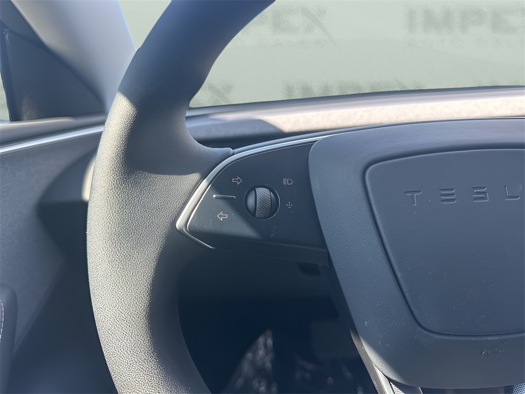 2025 Tesla Model 3 Long Range photo 15