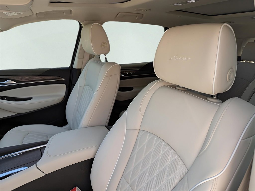 2023 Buick Enclave Avenir photo 10
