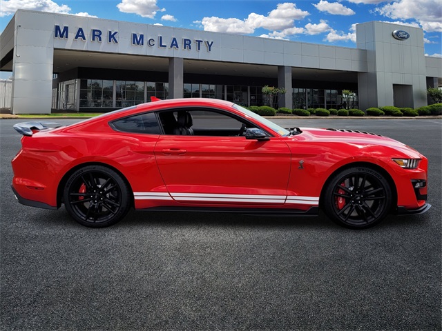 2021 Ford Mustang Shelby GT500 photo 2