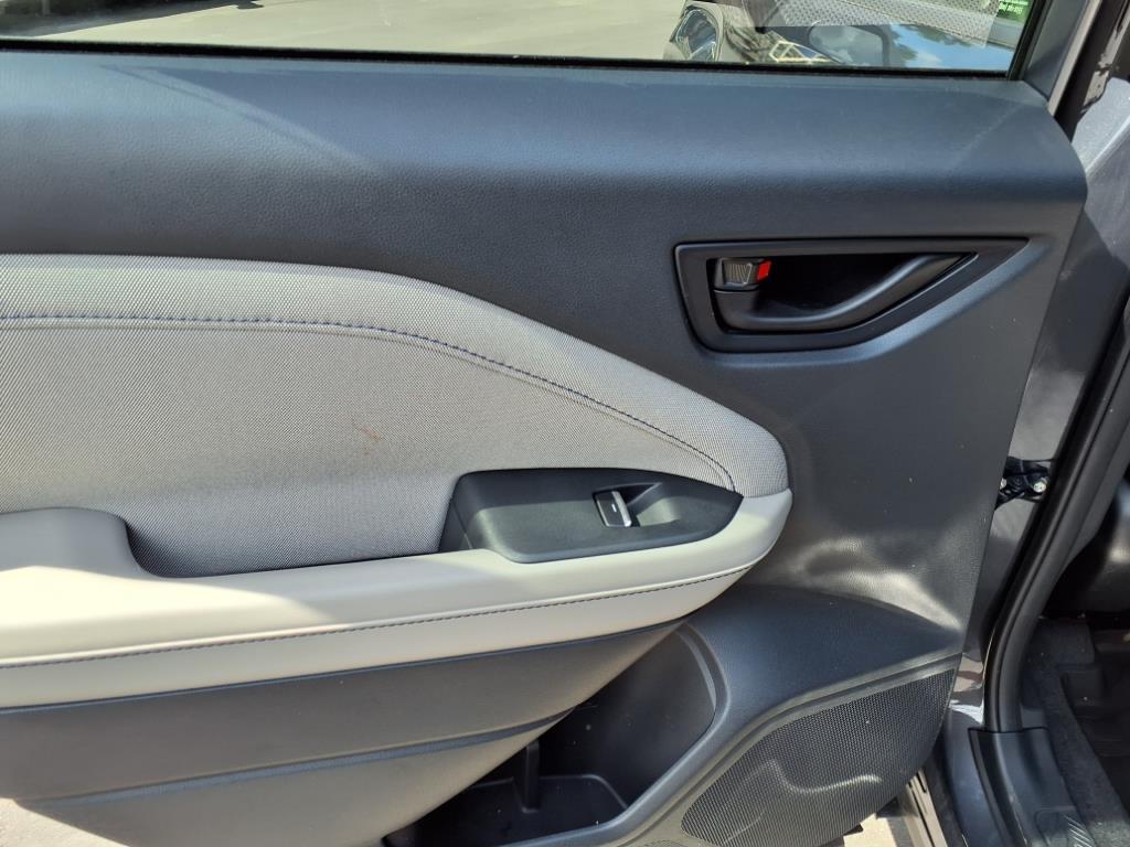 2025 Subaru Forester Premium Base photo 5