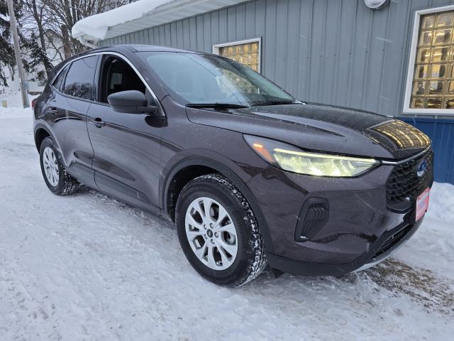 2023 Ford Escape Active's photo