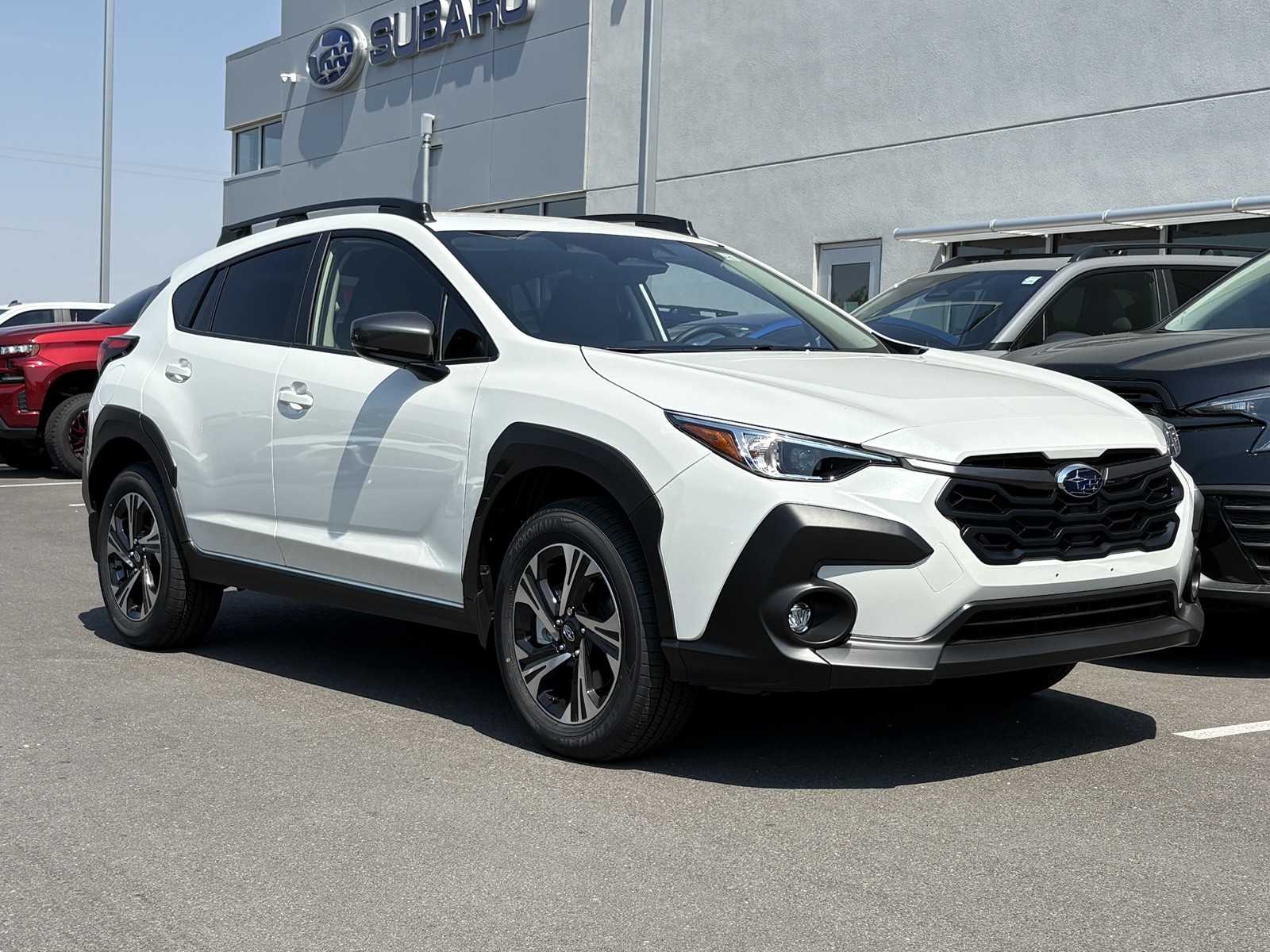 New 2025 Crystal White Pearl Subaru Premium image 1