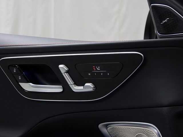 2025 Mercedes Benz C 43 AMG 4MATIC photo 24