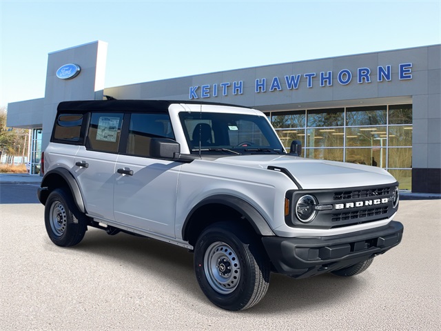 2025 Ford Bronco 4-Door Base's photo