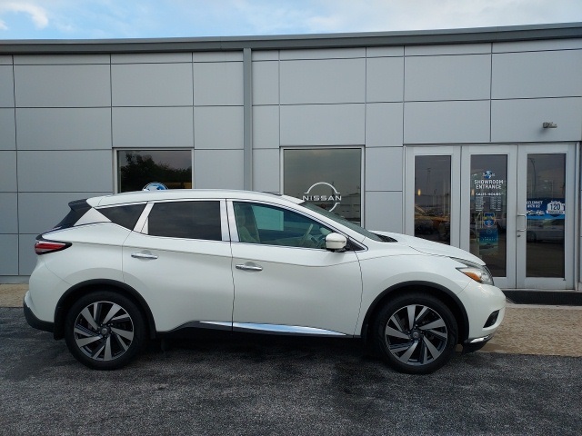 2015 Nissan Murano Platinum photo 2