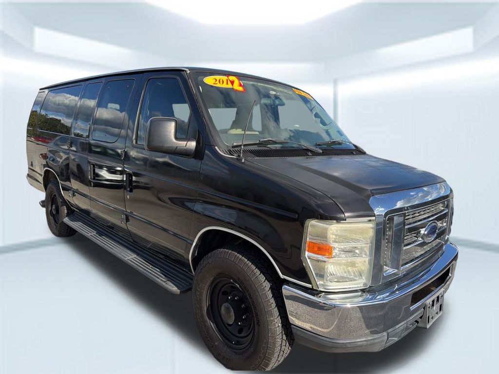2012 Ford E-350 photo 2