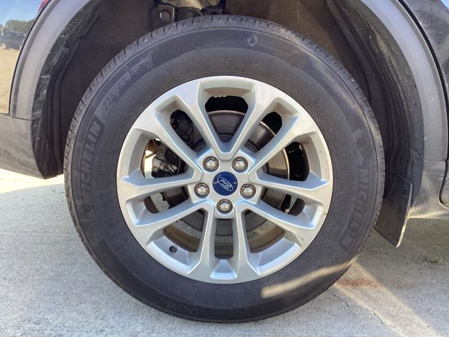 2022 Ford Escape SE photo 6