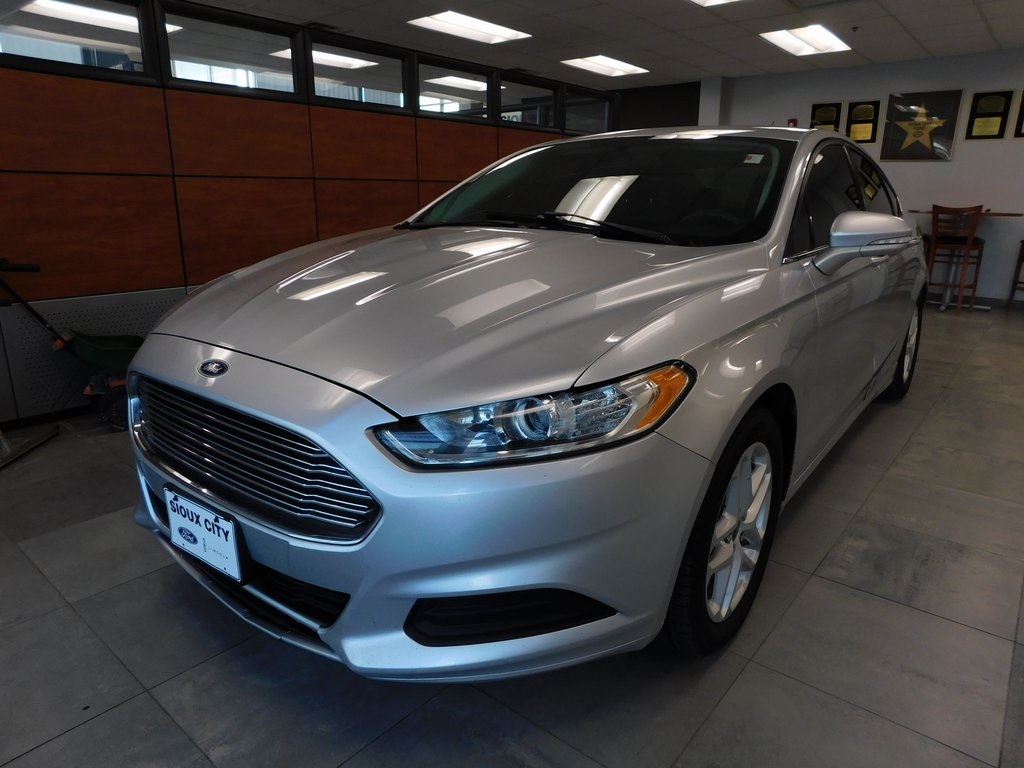 Used 2016 Ford Fusion SE with VIN 3FA6P0H75GR233640 for sale in Sioux City, IA