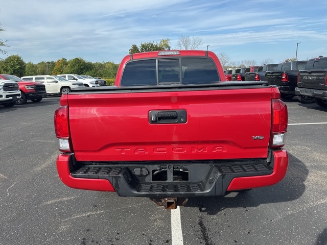 2016 Toyota Tacoma SR5 Sport TRD Pro photo 4