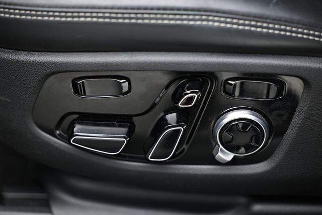2020 Genesis G90 3.3T Premium photo 20