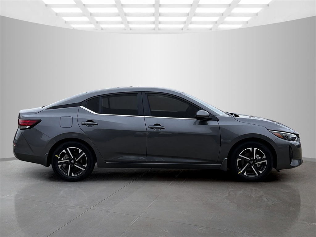 2025 Nissan Sentra SV photo 4