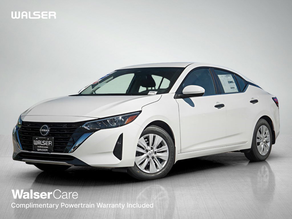 2025 Nissan Sentra S's photo