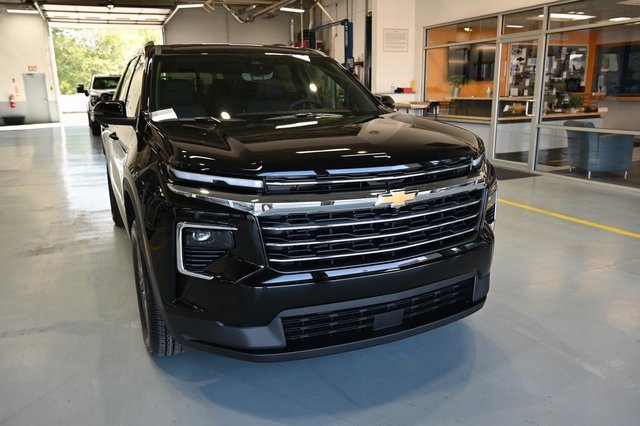 2026 Chevrolet Traverse photo 3