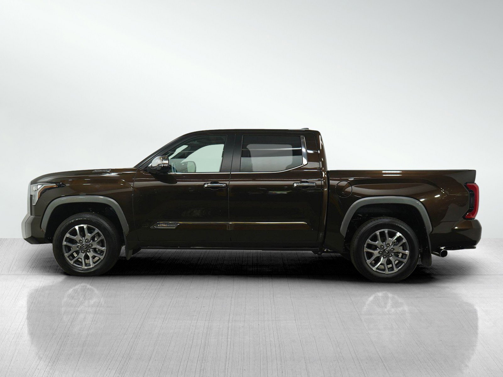 Used 2025 Toyota Tundra 1794 Edition with VIN 5TFMC5DB6SX091481 for sale in Bloomington, Minnesota