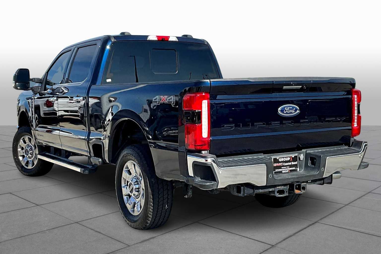 2023 Ford F-250 photo 21