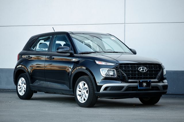 2023 Hyundai Venue SE