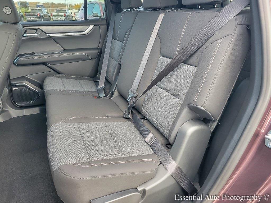 2026 GMC ACADIA - Image 10