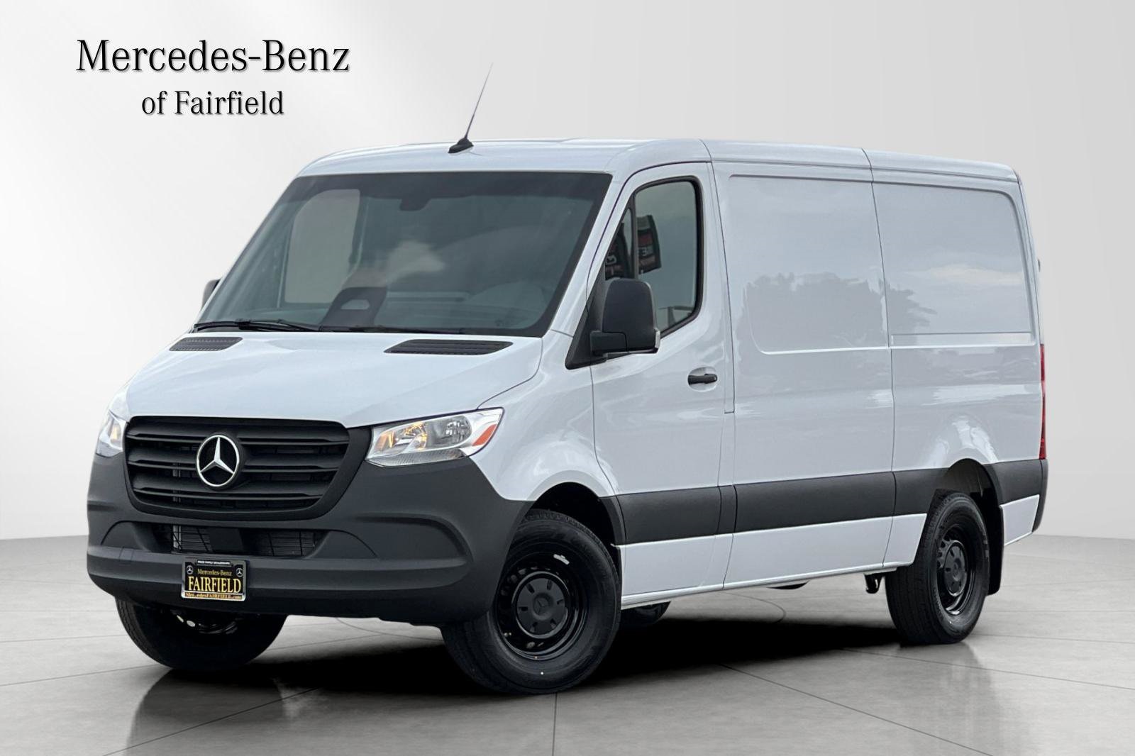 2026 Mercedes-Benz Sprinter Cargo Van Base's photo