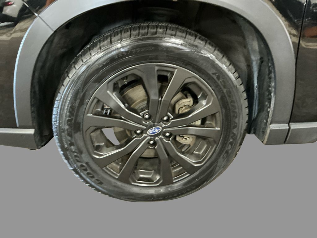 2022 Subaru Forester Sport photo 16