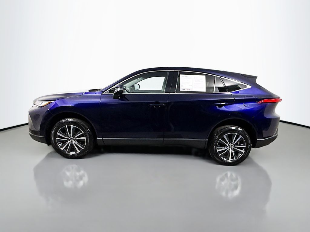 2024 Toyota Venza LE photo 4