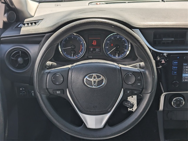 2017 Toyota Corolla L photo 8