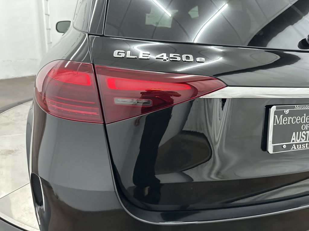 2026 Mercedes Benz GLE 450e 4MATIC photo 27