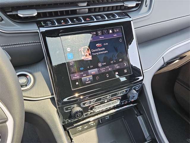 2025 Jeep Grand Cherokee Altitude X photo 24