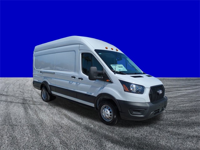 2026 Ford Transit Cargo Van photo 2