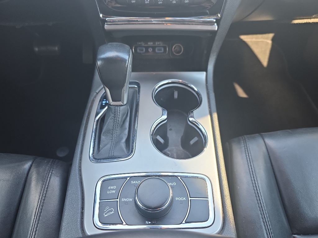 2019 Jeep Grand Cherokee Limited photo 19