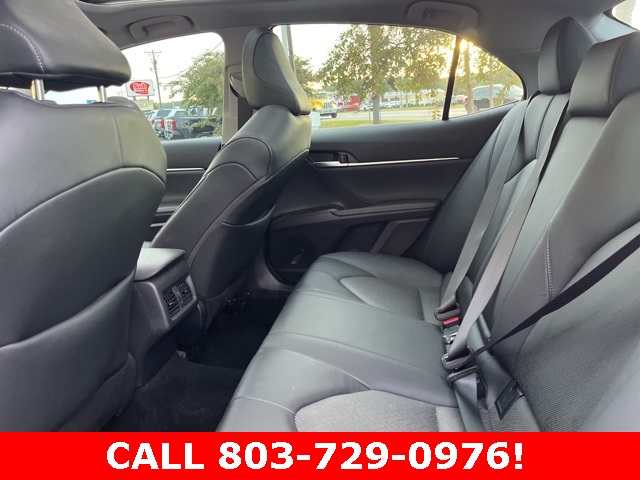 2023 Toyota Camry XLE V6 photo 13