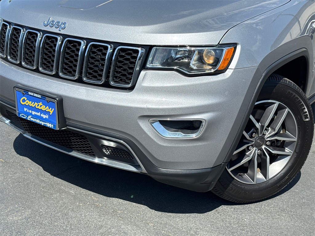 2021 Jeep Grand Cherokee Limited photo 3