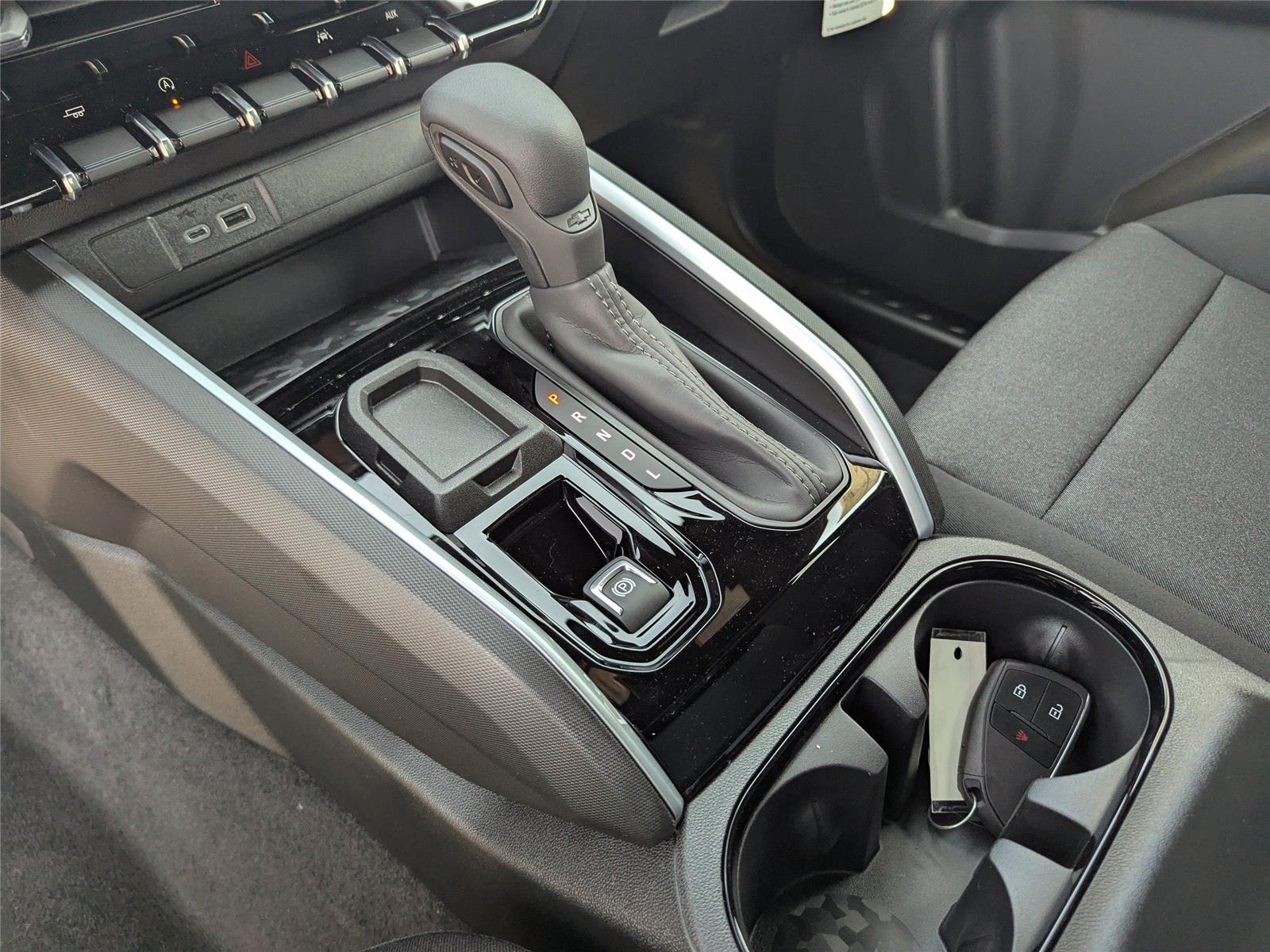2026 Chevrolet Colorado Work Truck photo 17