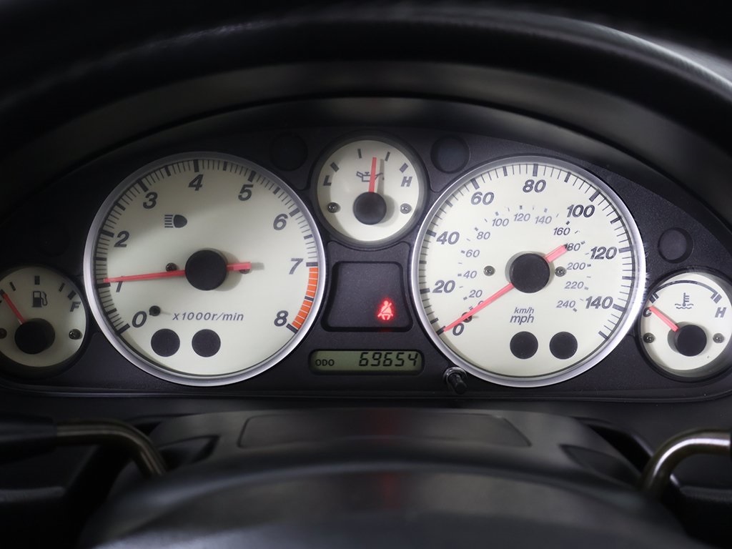2003 Mazda MX-5 Miata Miata Base photo 24