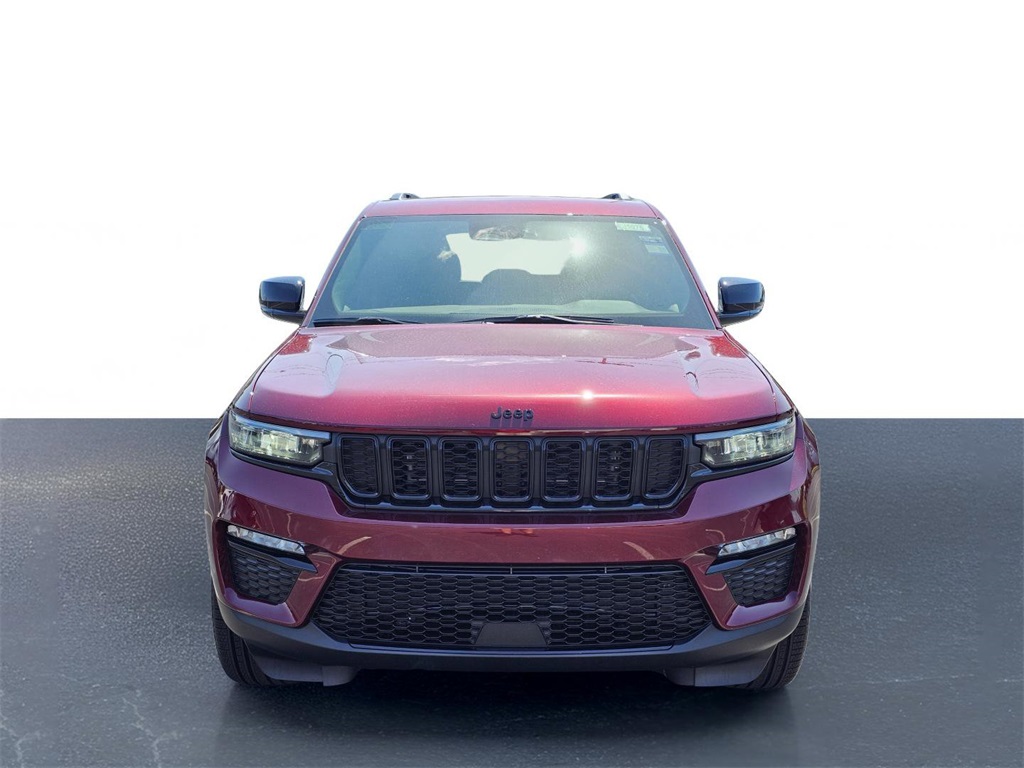 2025 Jeep Grand Cherokee Limited photo 2