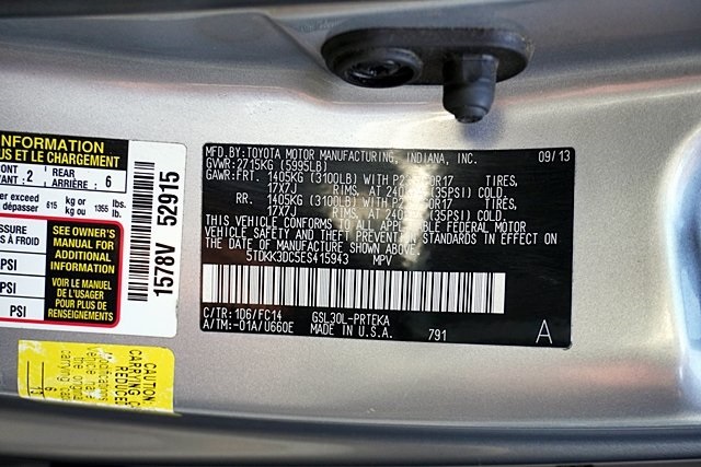 Used 2014 Silver Toyota LE image 31