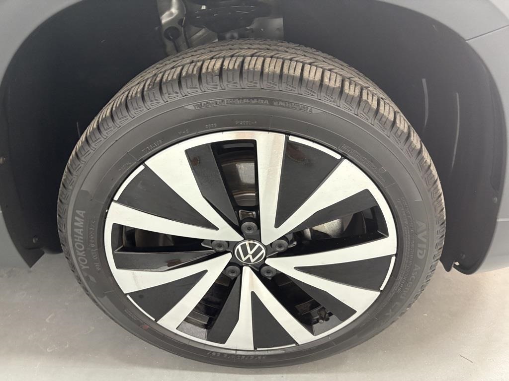 2024 Volkswagen Taos SE photo 27