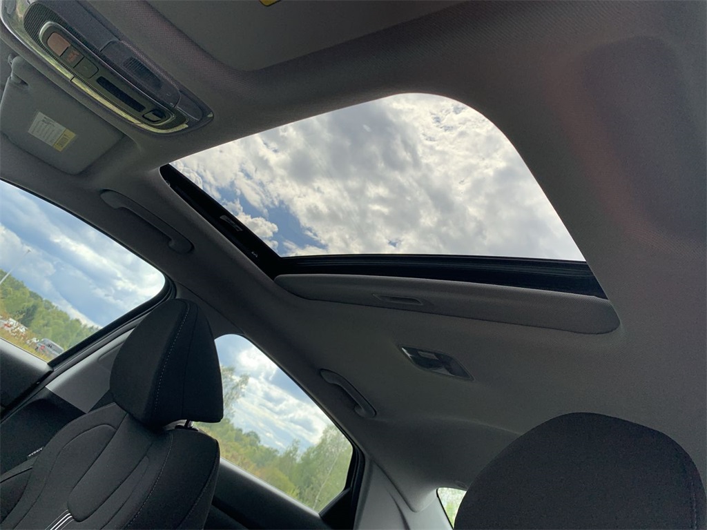 2025 Hyundai Elantra SEL Convenience photo 22