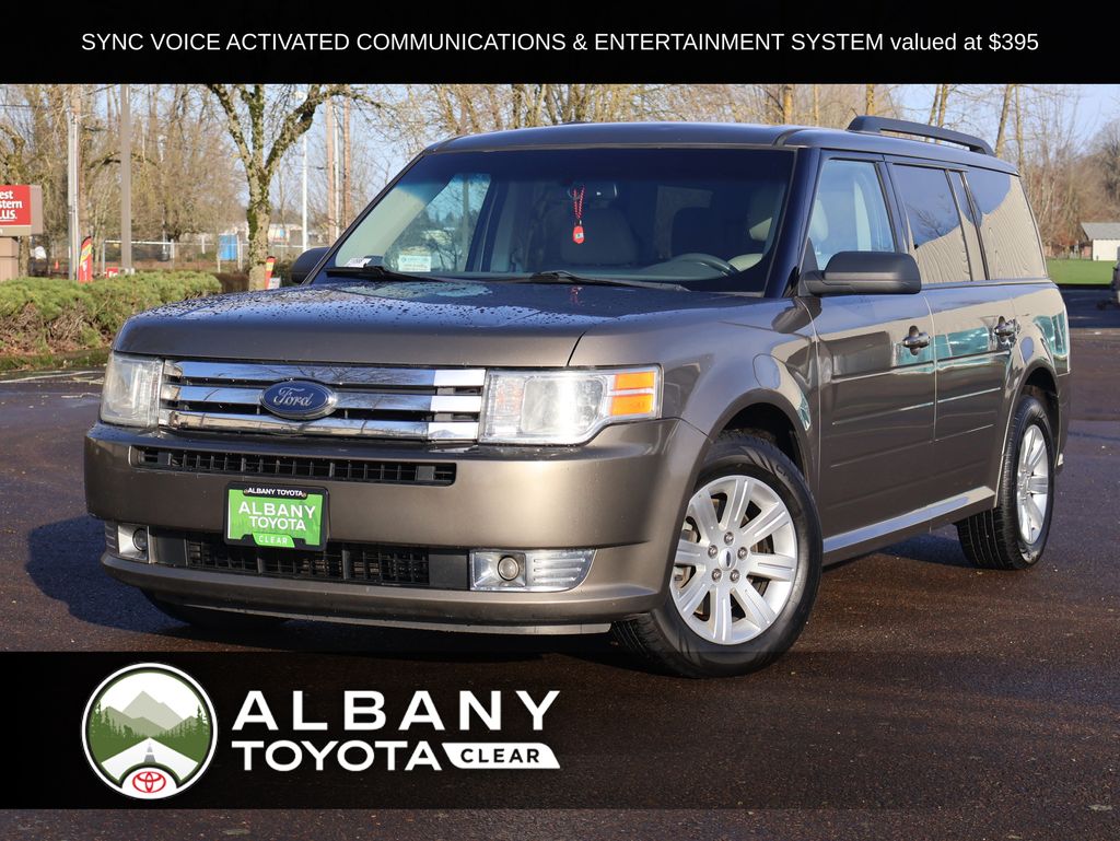 2012 Ford Flex SE's photo