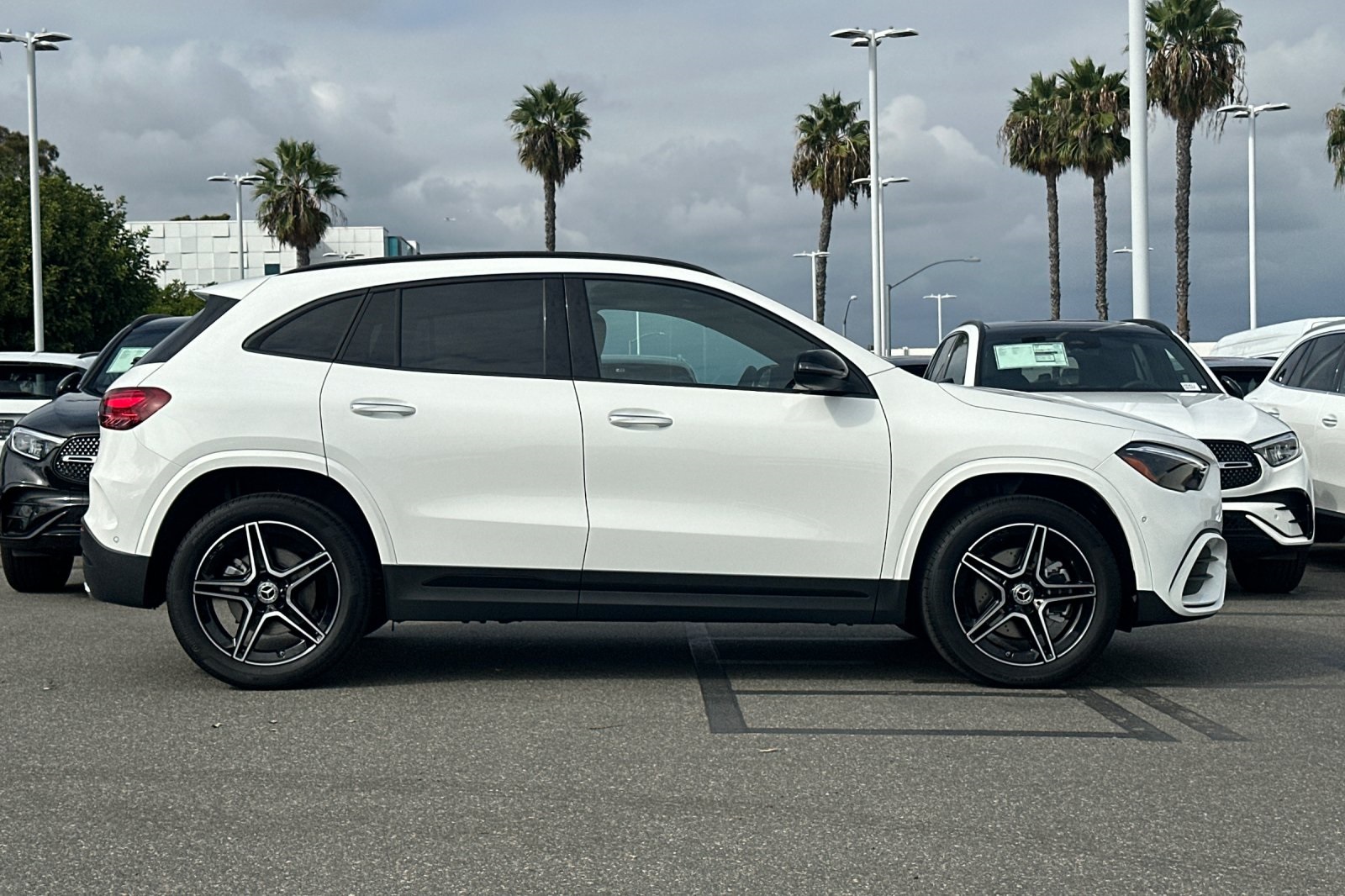 2026 Mercedes Benz GLA 250 photo 3