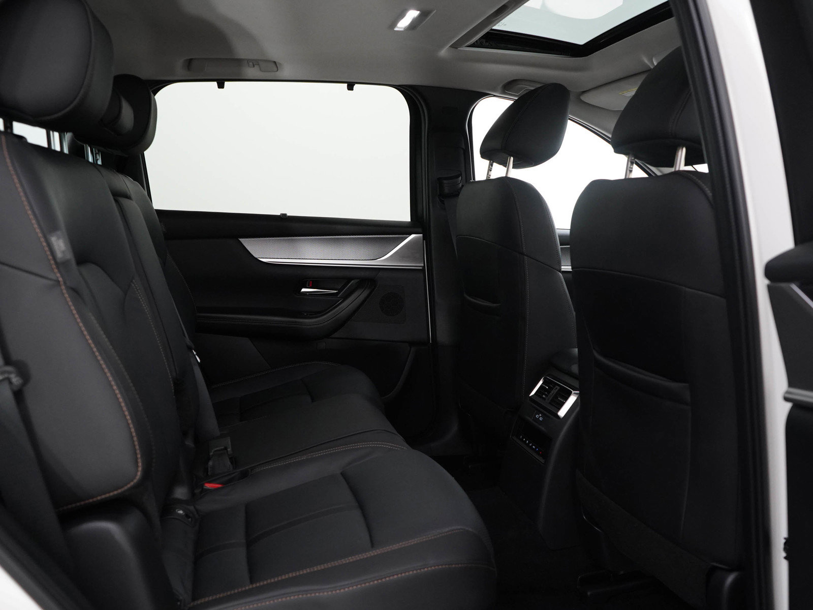 2024 Mazda CX-90 Preferred photo 11
