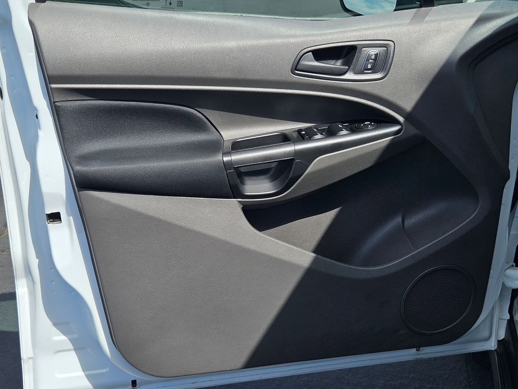 2022 Ford Transit Connect XL Wagon photo 5