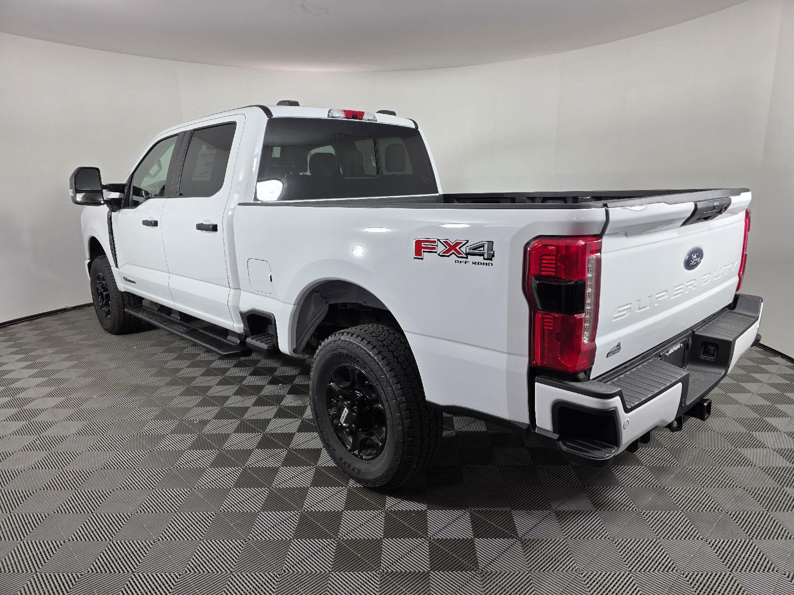 2026 Ford F-250 XL photo 3